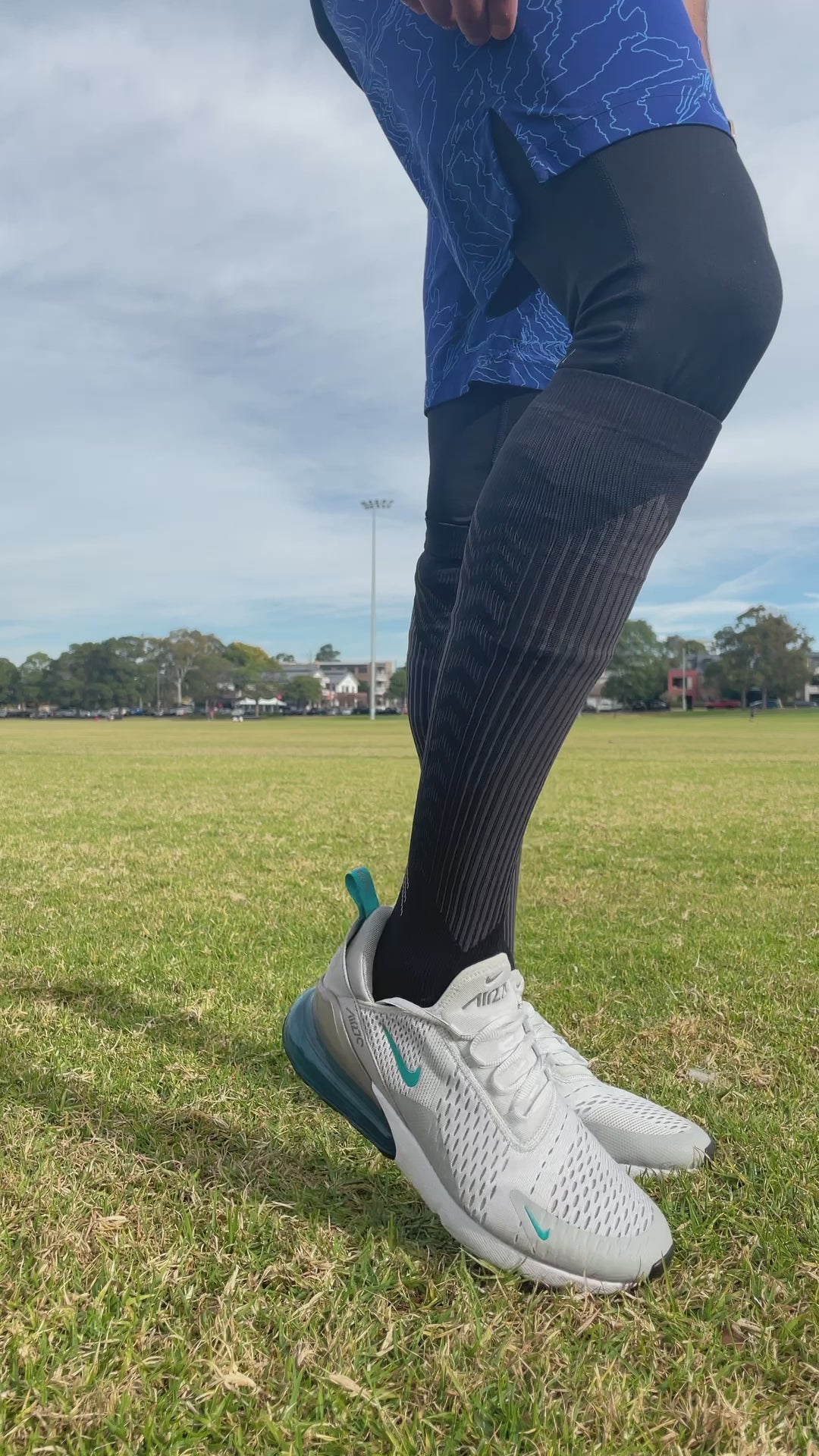 Shop Compression Socks in Australia at KomWear. Improve blood circulation, reduce swelling, and relieve fatigue with our top-notch compression socks designed for men and women of all ages. Whether you're an athlete, a frequent traveller, or simply seeking relief from leg discomfort, our compression socks are the perfect solution.